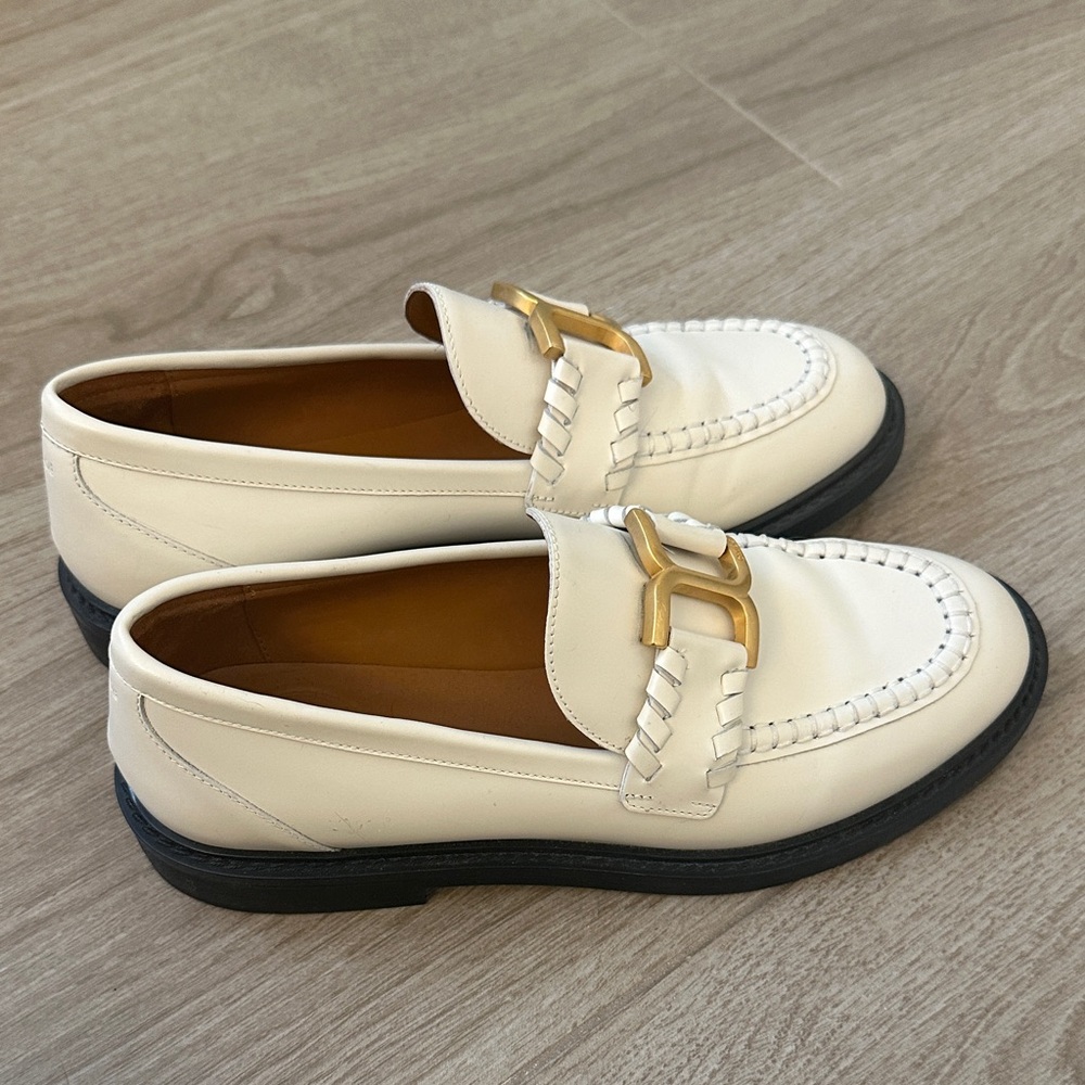 Chloé Marcie Round Toe White Loafers with Gold Buckle Size 36.5 - Picture 6 of 8